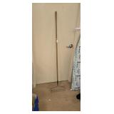 Metal rake