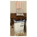 4 bed pillows and 3 decorative pillows