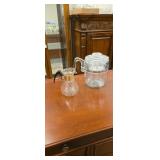 Coffee pot and little teapot