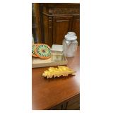 Leaf dish, canister and trivetts