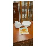 Corning ware dish and bowls and a trivette