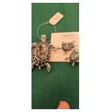 Sea Turtles necklace and earrings.