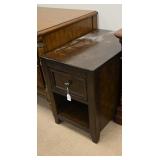End table with drawer Approx 22 inches tall X 16