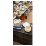 Group of bowls and saucers approx