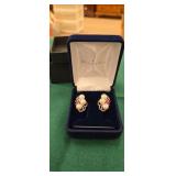 The Danbury Mint earrings they appear to be pearl