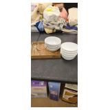 6 apulco bowls 4 corelle bowls and more