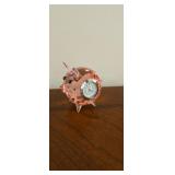 Pink pig quartz clock