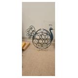 Peacock wine bottle holder holds 7 bottles approx