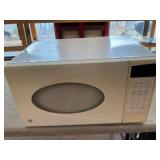 GE Countertop Microwave Oven