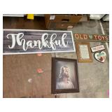 Framed Jesus Portrait and Thankful Sign