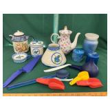 Kitchen and Decor Items Lot