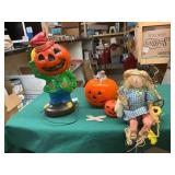 Halloween-Themed Decor Set