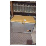 Metal Cooler With Lid