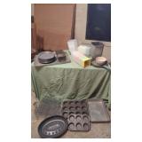 Kitchenware Lot