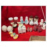 Salt Shaker Sets