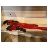 2 pipe wrenches 18"