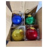 4 Glass Christmas balls