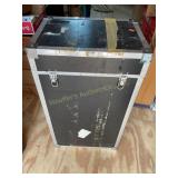 Blk chest, rubber lined interior 19" x 34ï¿½ (