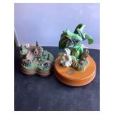 2 Figurines, Cozy Glen & National Geographic