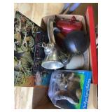 Misc lot, grinder, old phone, radio, ect