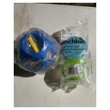 Tupperware play shape ball  NIP & munchkin snack