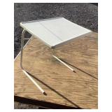 Adjustable height couch table, 25x20"