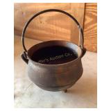 Cast iron pot/kettle 6.75"D