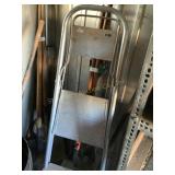 Aluminum step ladder