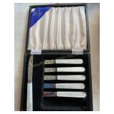 6 pc. Viners knives Sheffield, England. W/ orig.