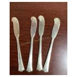 4 Gorham Sterling Greenbrier butter spreaders, 5