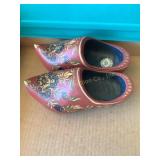 2 Dutch wooden clogs shoes 7.5", Holland