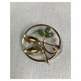 1/20 12kt G.F. Jade flower brooch, 1.25"D, .14 oz.