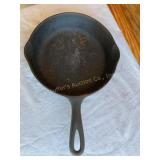Wagner cast iron skillet #5, 8" dia