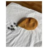 10+ lead musket balls w/ leather pouch