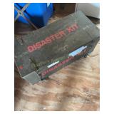 Metal trunk 77008 29" x 11ï¿½ x 13.5ï¿½