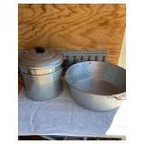Aluminum pan 15" x 5ï¿½, strainer cook pot 9ï¿½ high