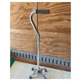 Essential footed cane, adjustable height