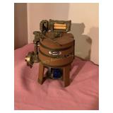 Ertl die cast metal toy Maytag washer 6.5"h