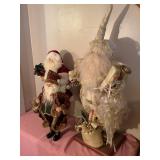 3 Santaï¿½s, tallest is 31"H