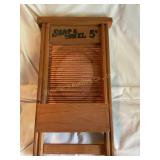 Wooden washboard w/planter shelf, 10x18"