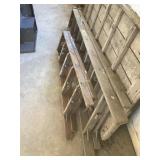 2 Wooden step ladders, 5 & 8ï¿½