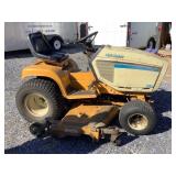 Cub Cadet 2084 Super Garden Tractor, 566 hours,