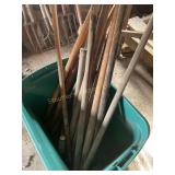 10+ yard tool handles in tote, no lid