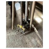 Lawn, aerators, hoe, thistle, puller, rake
