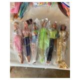 6 fashion dolls, 11" tallest