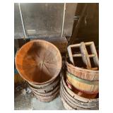 Various baskets, general electric trim line