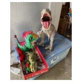 Misc dinosaurs, 38" longest