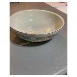 Halls kitchenware bowl 9" dia