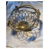 Godinger silver plated grape basket 7"D