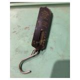 John Chatillon & Sons hand scale, 25 lb., 6.5"